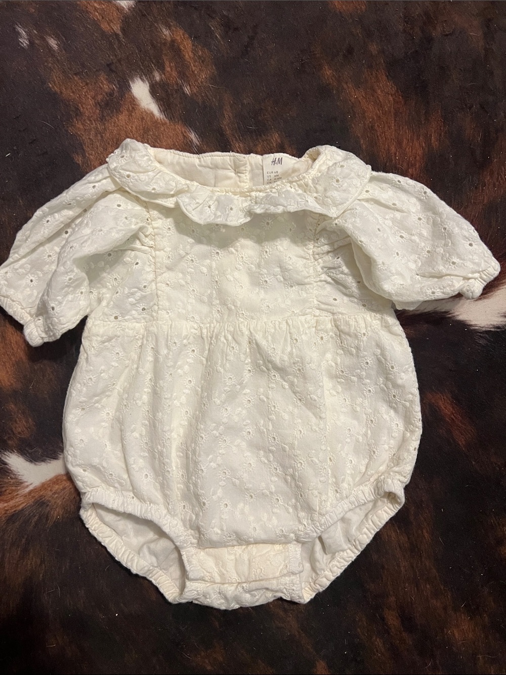 H&M Cream Eyelet Bubble Romper with Ruffle Collar